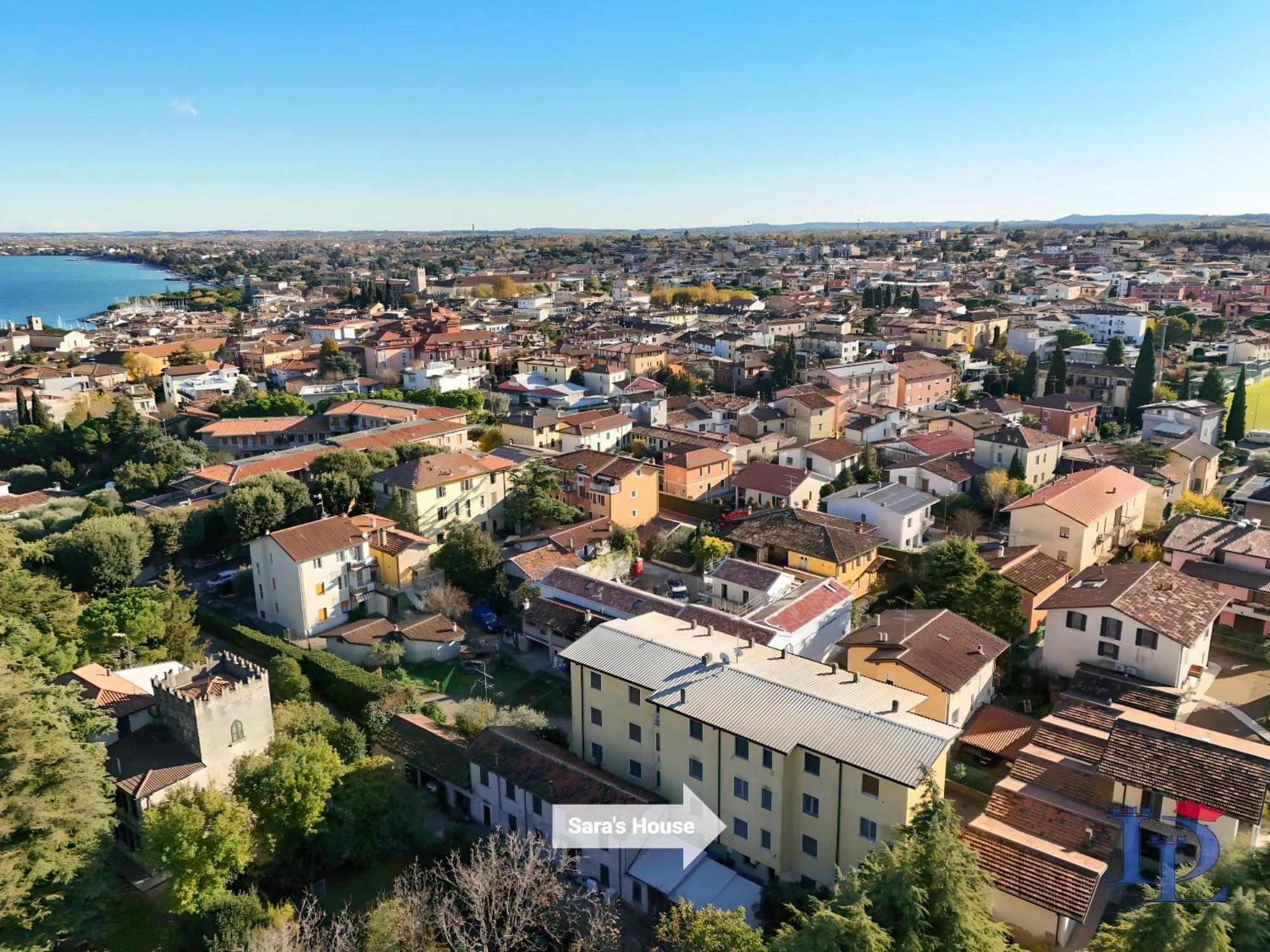 Desenzanoloft Official Partner Marriott Homes & Villas - A Casa Di Sara Family Apartment With Private Parking Desenzano del Garda Exteriör bild