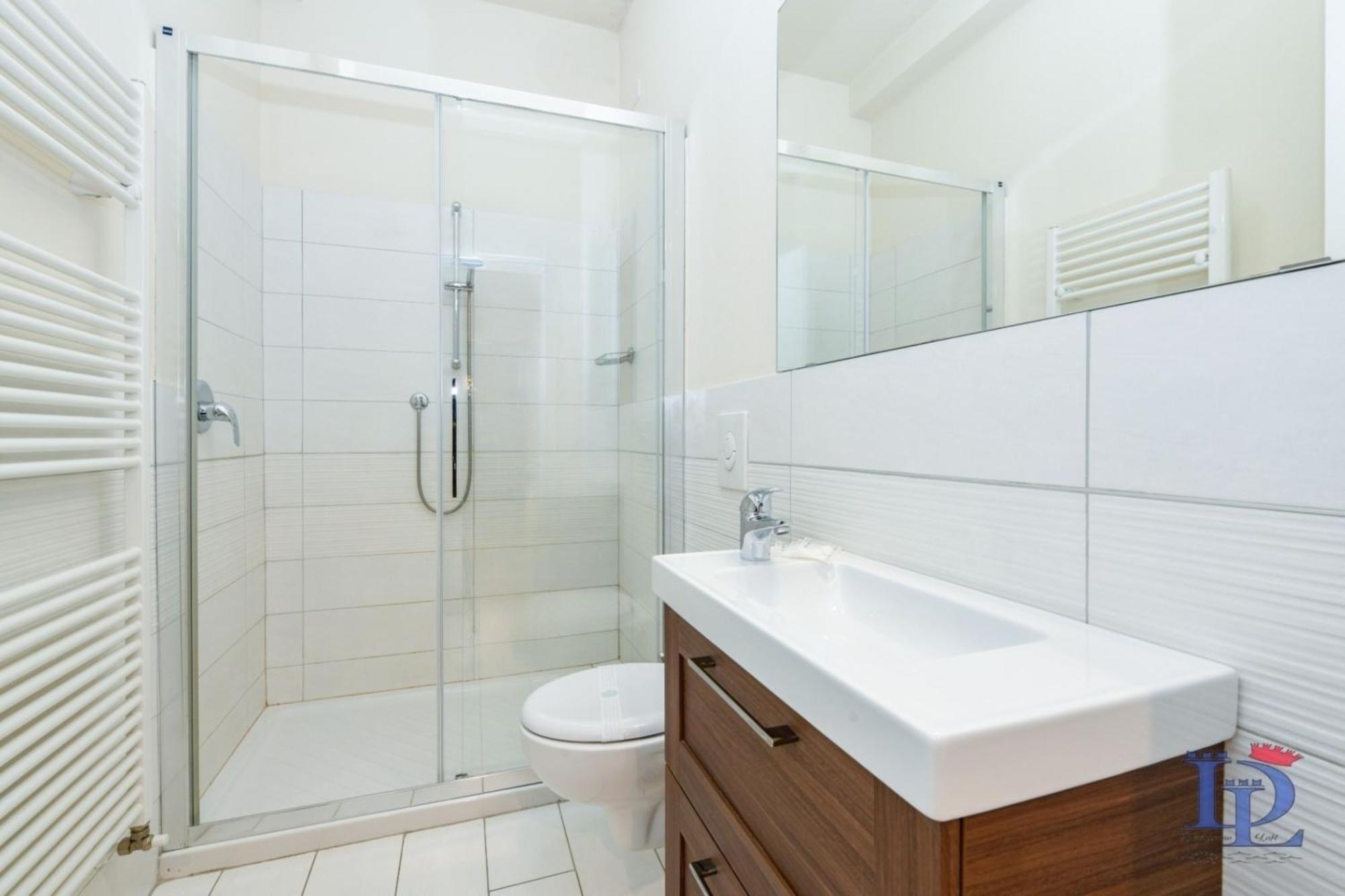 Desenzanoloft Official Partner Marriott Homes & Villas - A Casa Di Sara Family Apartment With Private Parking Desenzano del Garda Exteriör bild